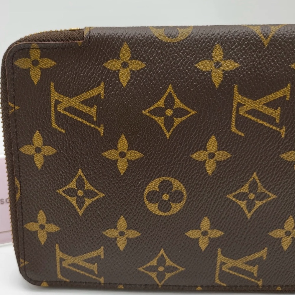 Louis Vuitton Brown Monogram Wallet - Picture 16 of 16